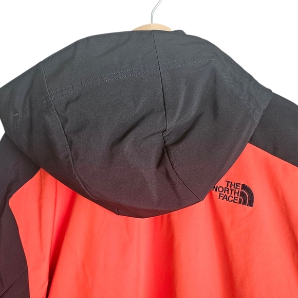 The North Face MEN'S APEX STORM PEAK TRICLIMATE® JACKET SIze XXL - Picture 5 of 9